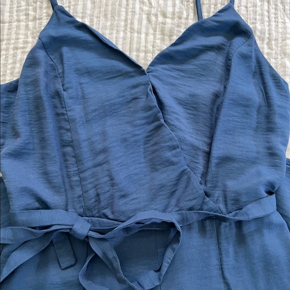 Francesca’s blue romper pant suit size M - Picture 2 of 4